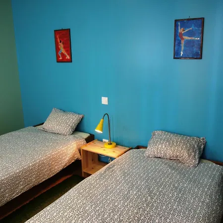 107 Rosario, 3*